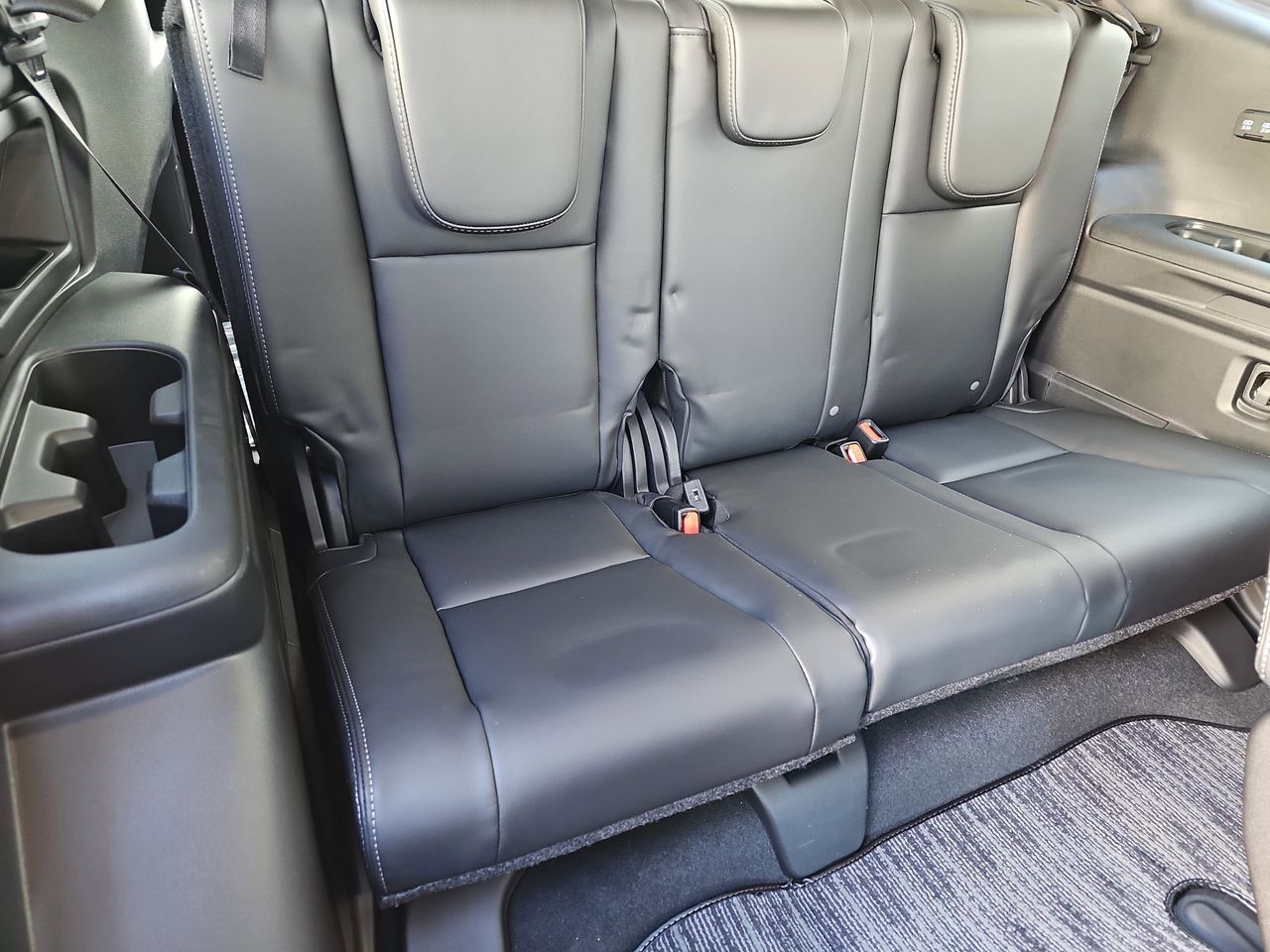 New 2026 Ice Silver Subaru Limited 7-Passenger image 12