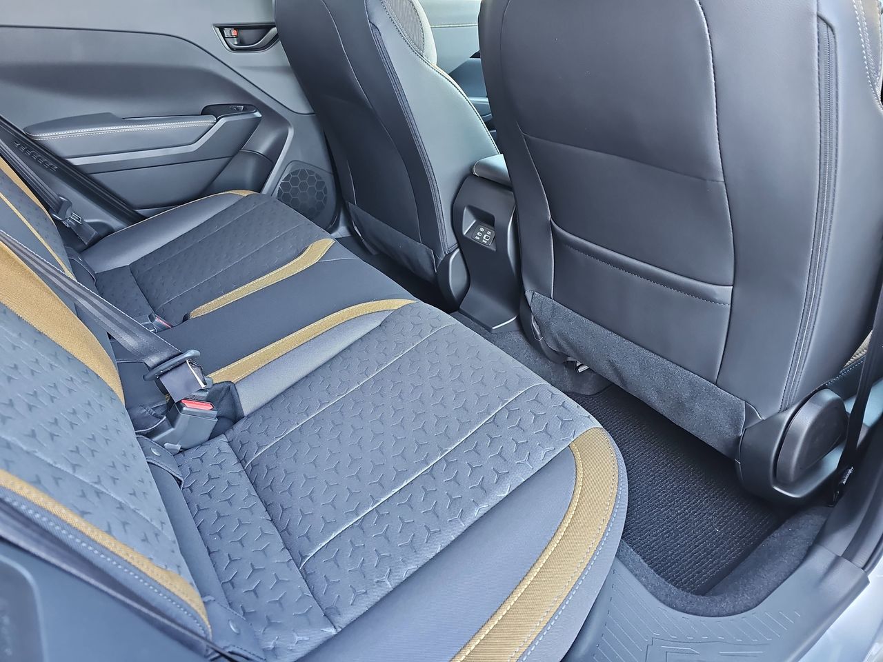 New 2026 Ice Silver Subaru Sport Hybrid image 11