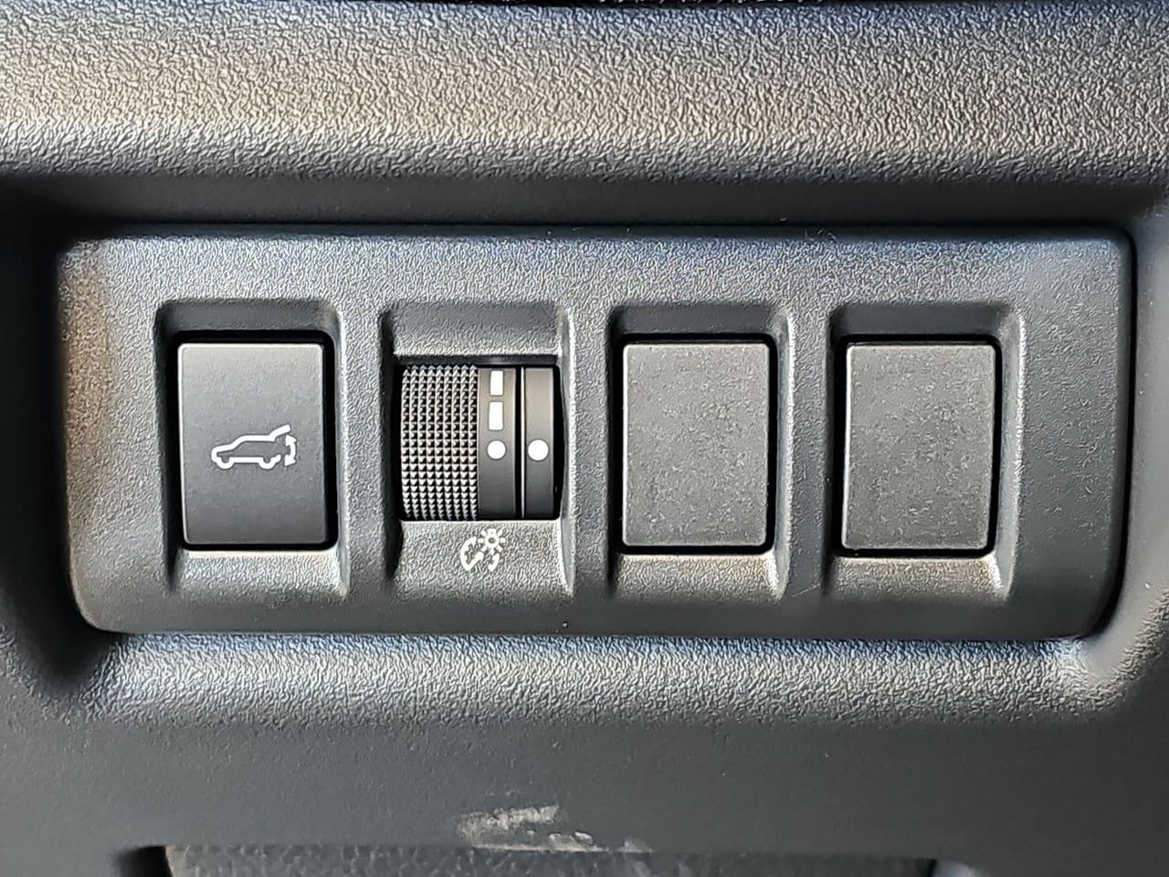 New 2026 Crystal Black Silica Subaru Premium image 27