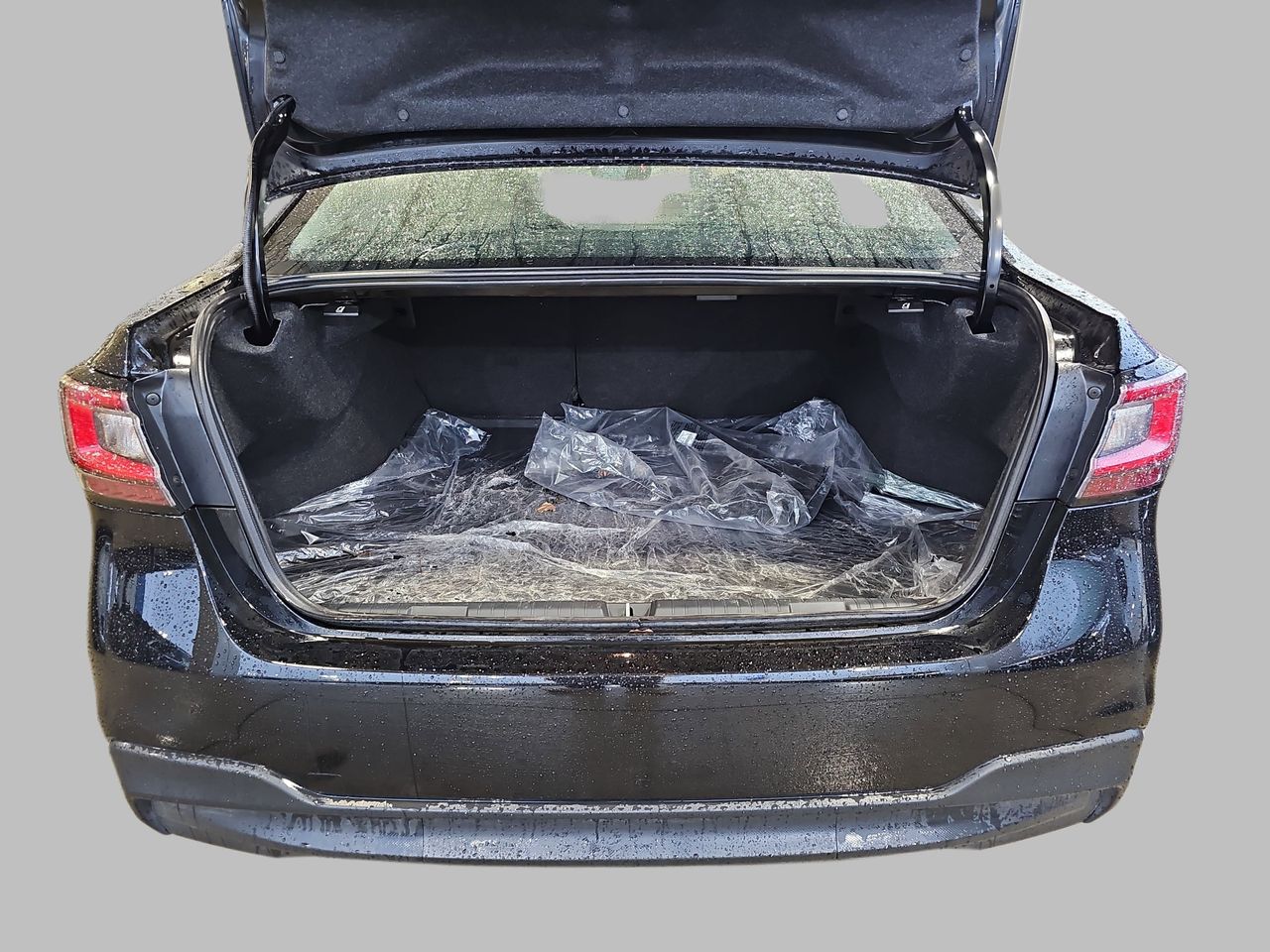 Certified Used 2025 Crystal Black Silica Subaru Premium image 15