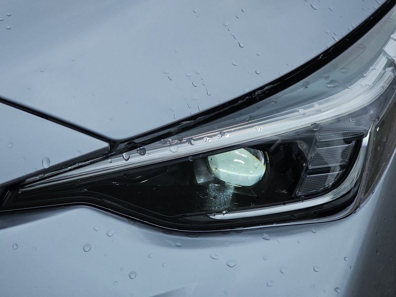 New 2026 Ice Silver Subaru RS image 30