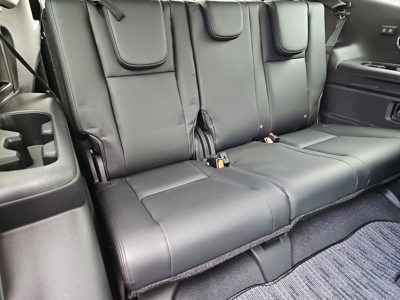 New 2026 Crystal Black Silica Subaru Touring 7-Passenger image 12