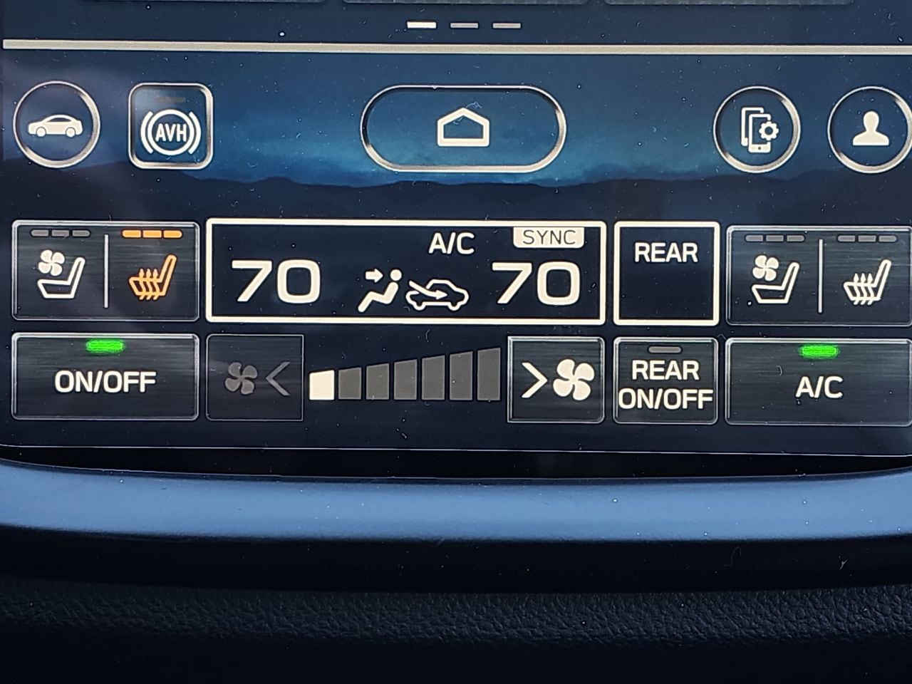 New 2026 Magnetite Gray Subaru Onyx Edition Touring 7-Passenger image 23