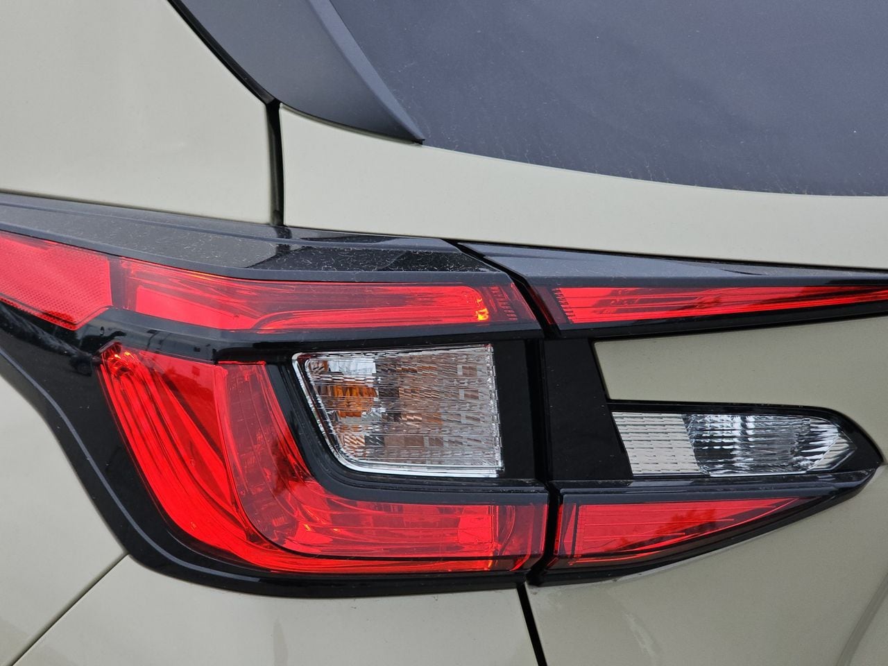 New 2026 Sand Dune Pearl Subaru Limited Hybrid image 35