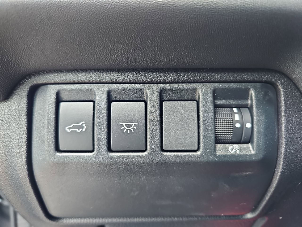 New 2026 Magnetite Gray Subaru Touring 7-Passenger image 28