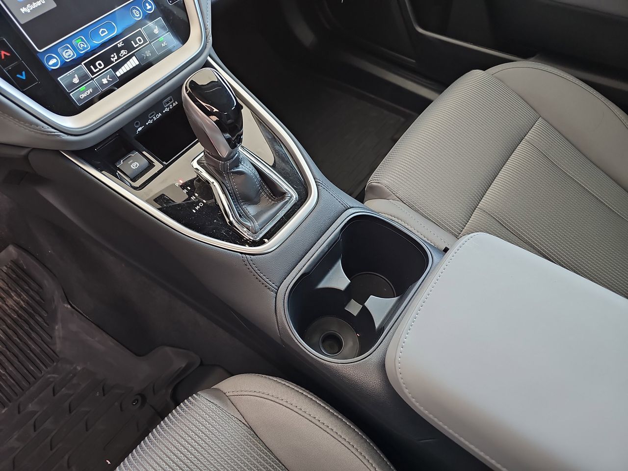 Certified Used 2025 Crystal White Pearl Subaru Premium image 28