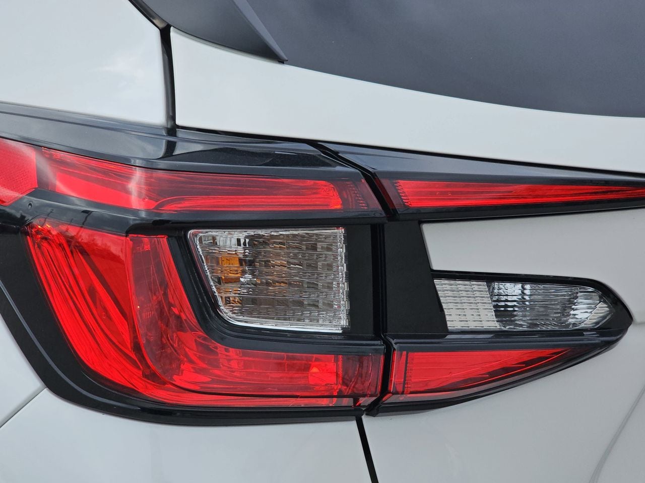 New 2026 Crystal White Pearl Subaru Wilderness image 34