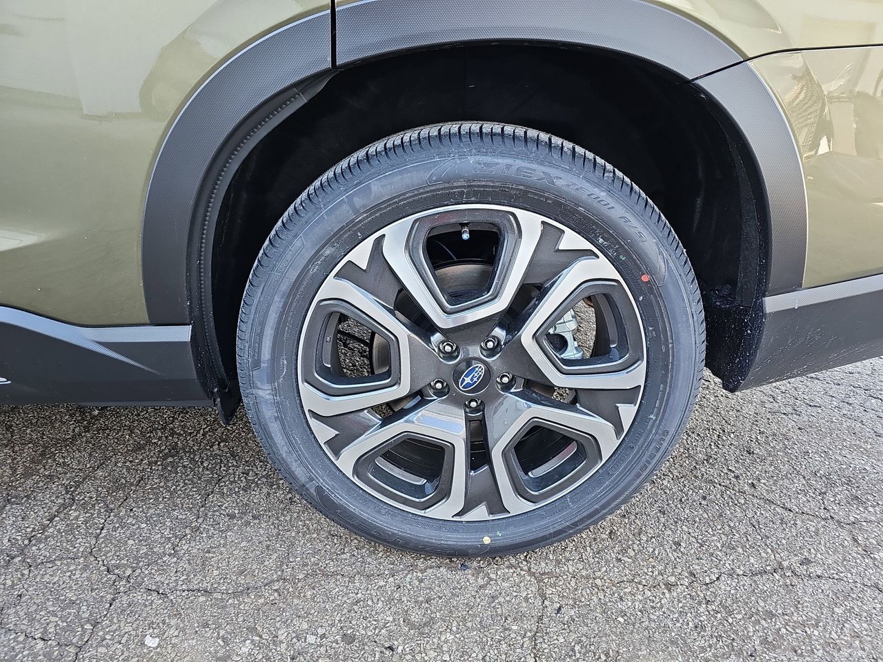 New 2026 Autumn Green Subaru Limited 7-Passenger image 35