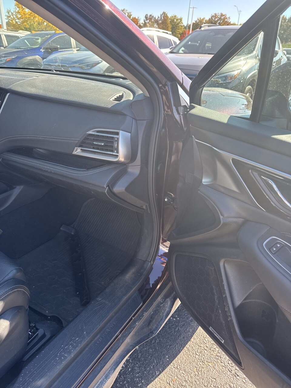 2023 Subaru Outback Limited photo 3