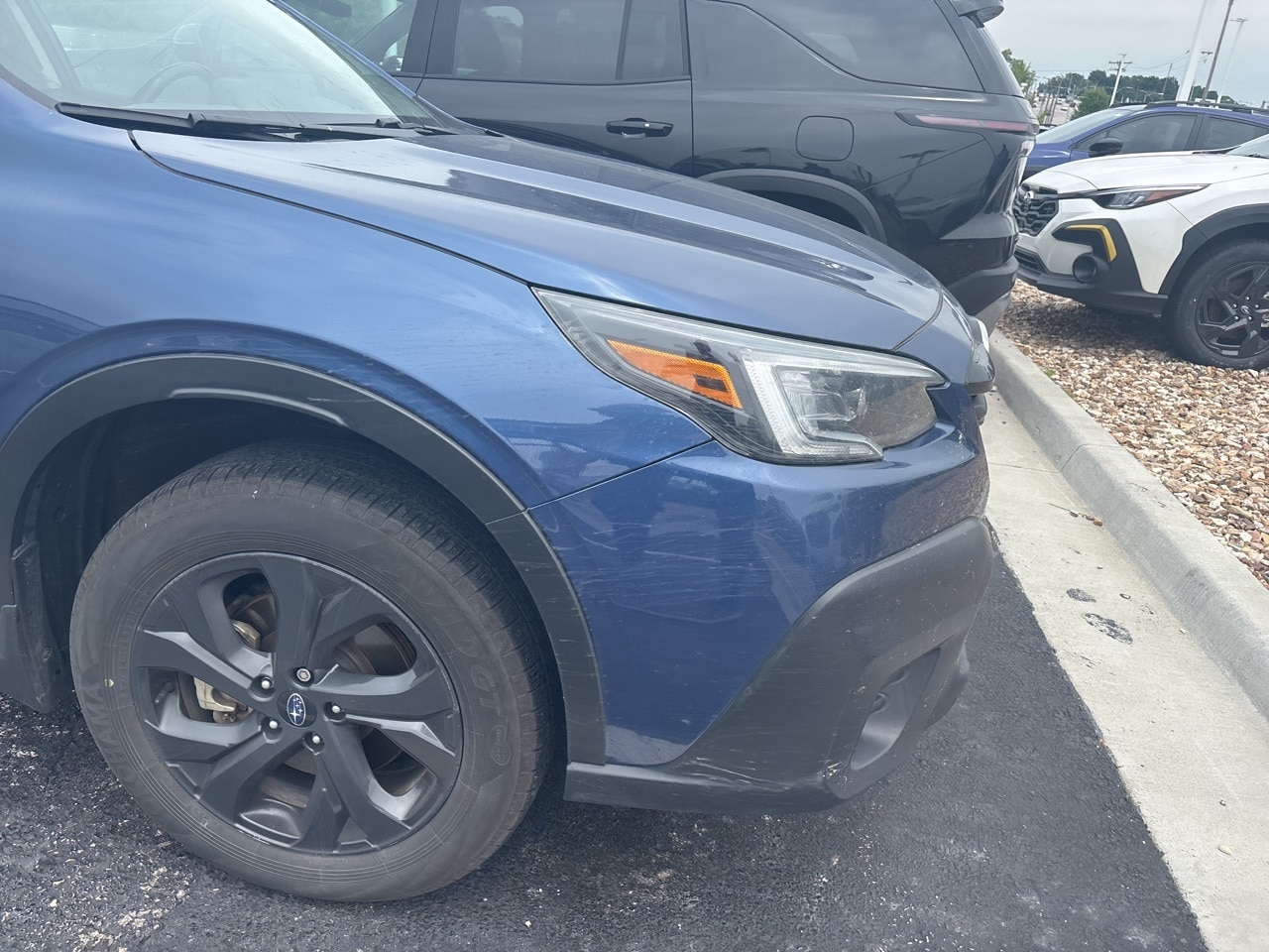 Used 2021 Subaru Outback Onyx Edition with VIN 4S4BTGJD2M3143784 for sale in Kansas City