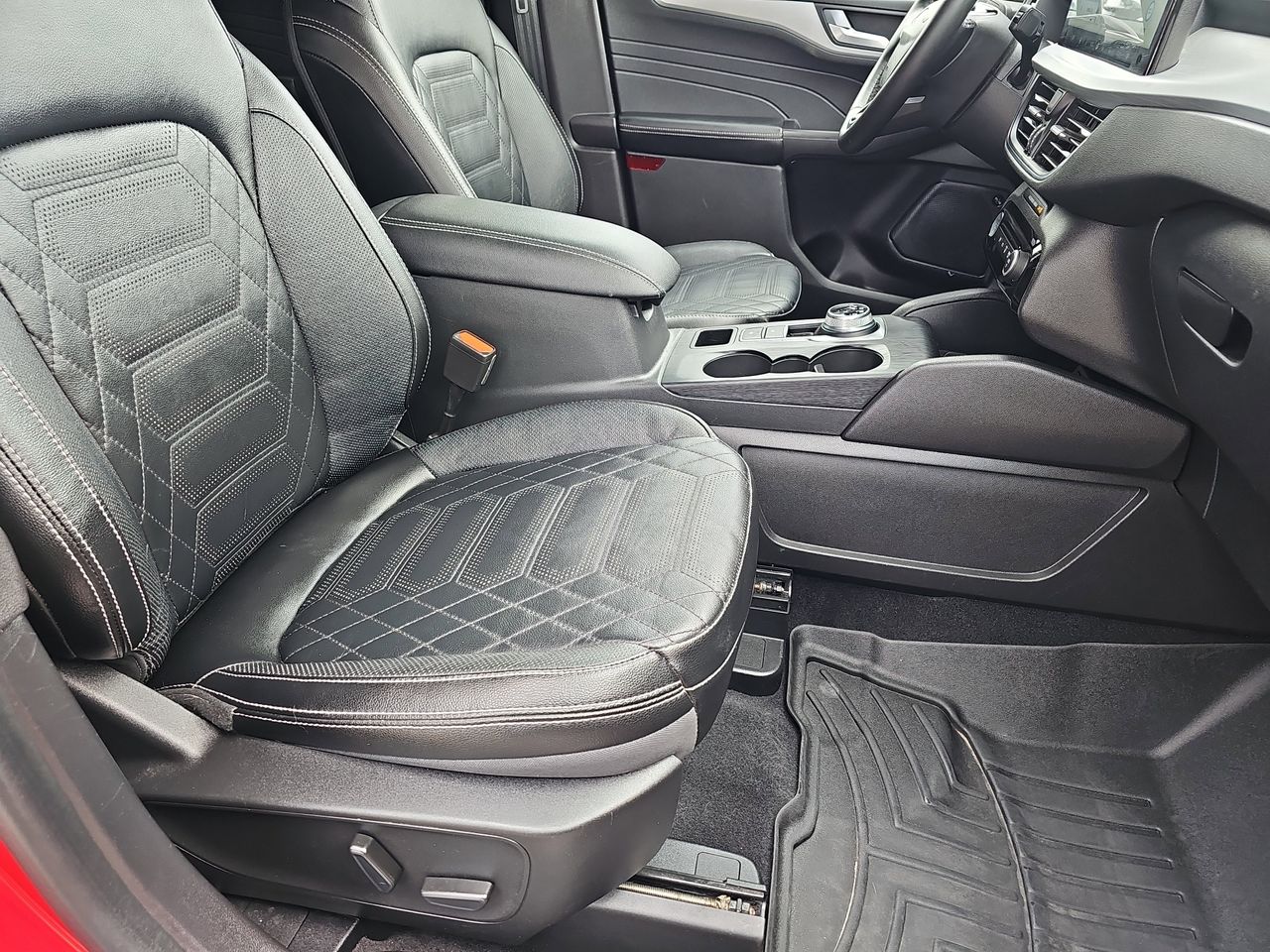 Used 2023 Red Metallic Ford Base image 13