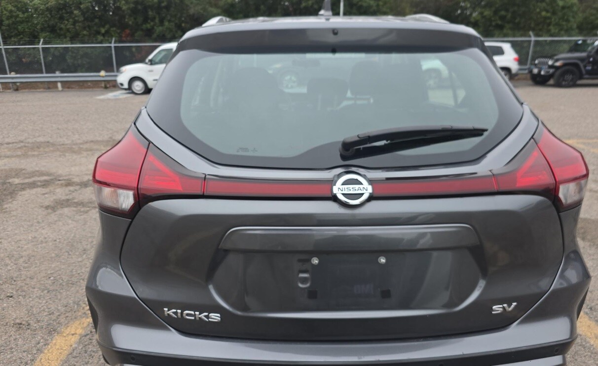 2021 Nissan Kicks SV photo 4