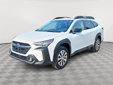 2025 Subaru Outback Premium SUV