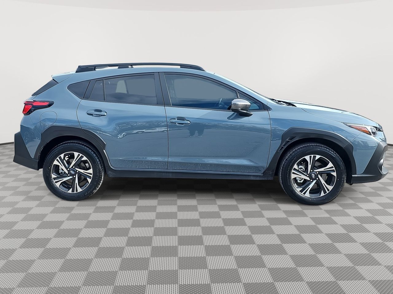 Certified Used 2025 Blue Metallic Subaru Premium image 4