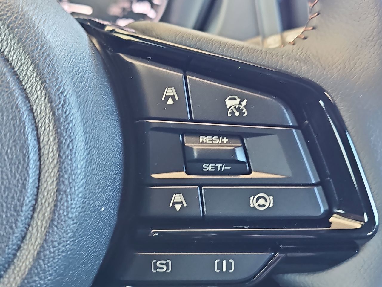 New 2026 Crystal Black Silica Subaru Touring image 18