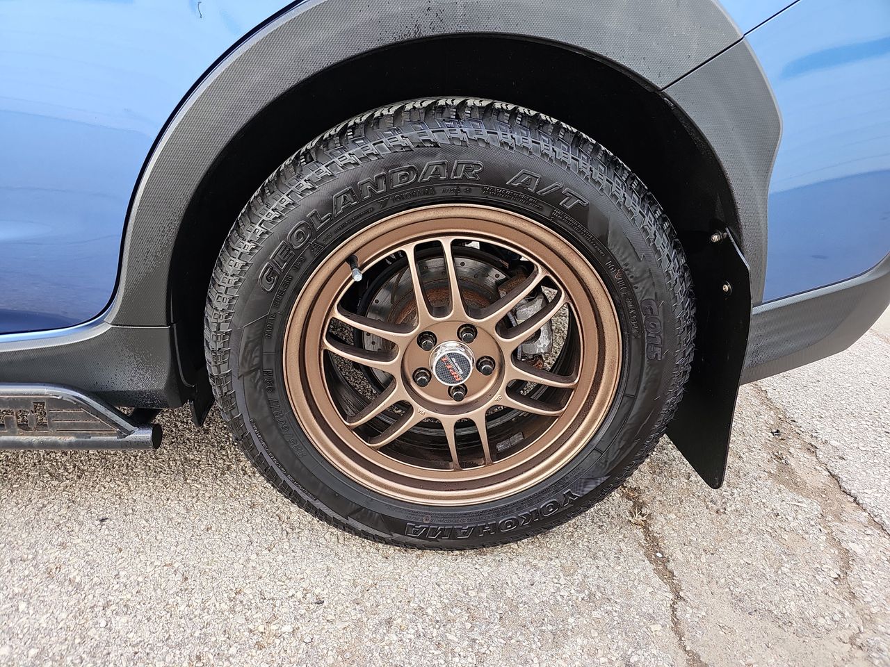 Used 2019 Quartz Blue Subaru 2.0i Premium image 37