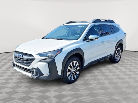 2025 Subaru Outback Touring SUV