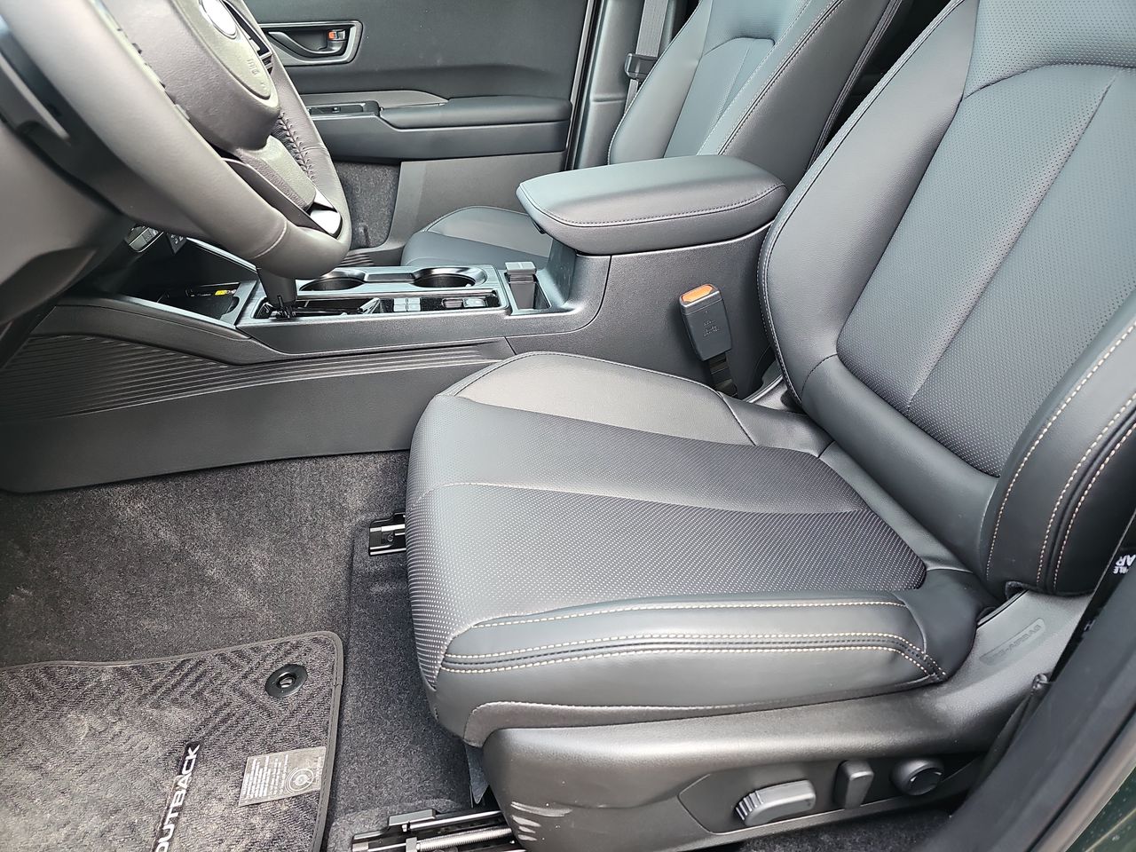 2026 Subaru Outback Limited - Photo 15