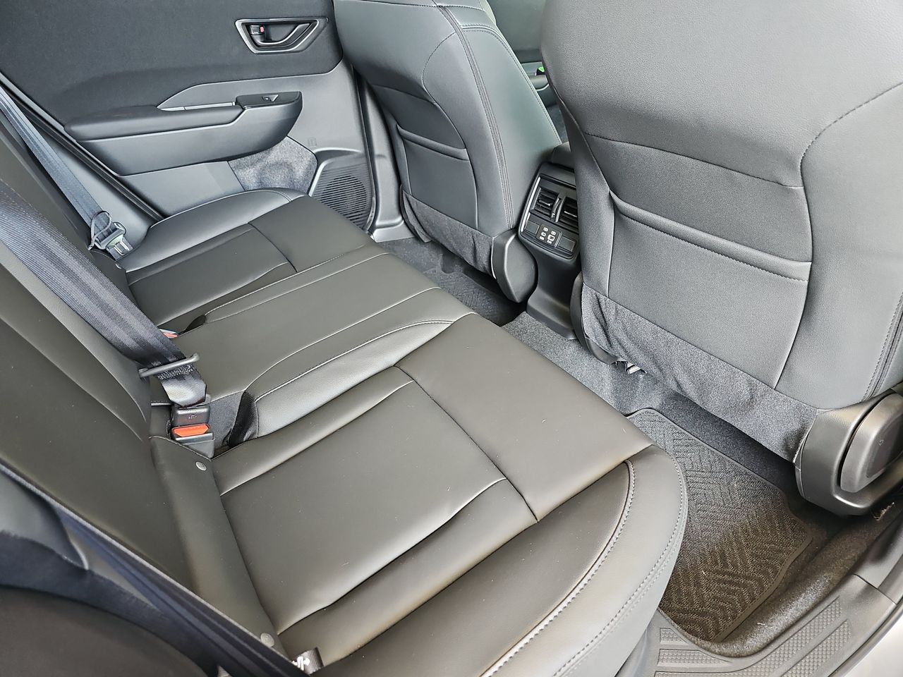 New 2026 Ice Silver Subaru Premium image 11
