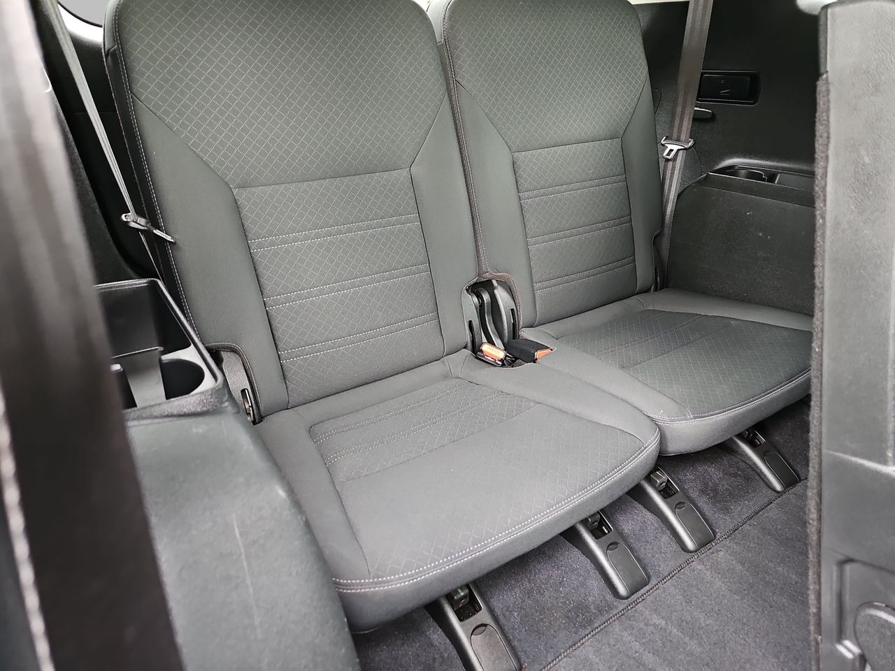 Used 2020 Gravity Gray Kia LX image 15