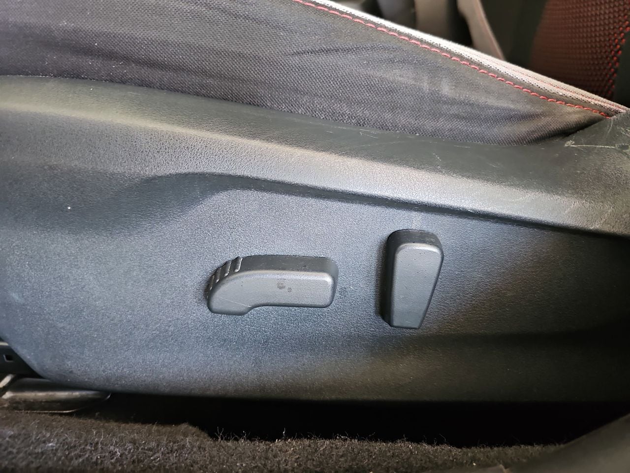 Used 2020 Gray Metallic Subaru Sport image 35