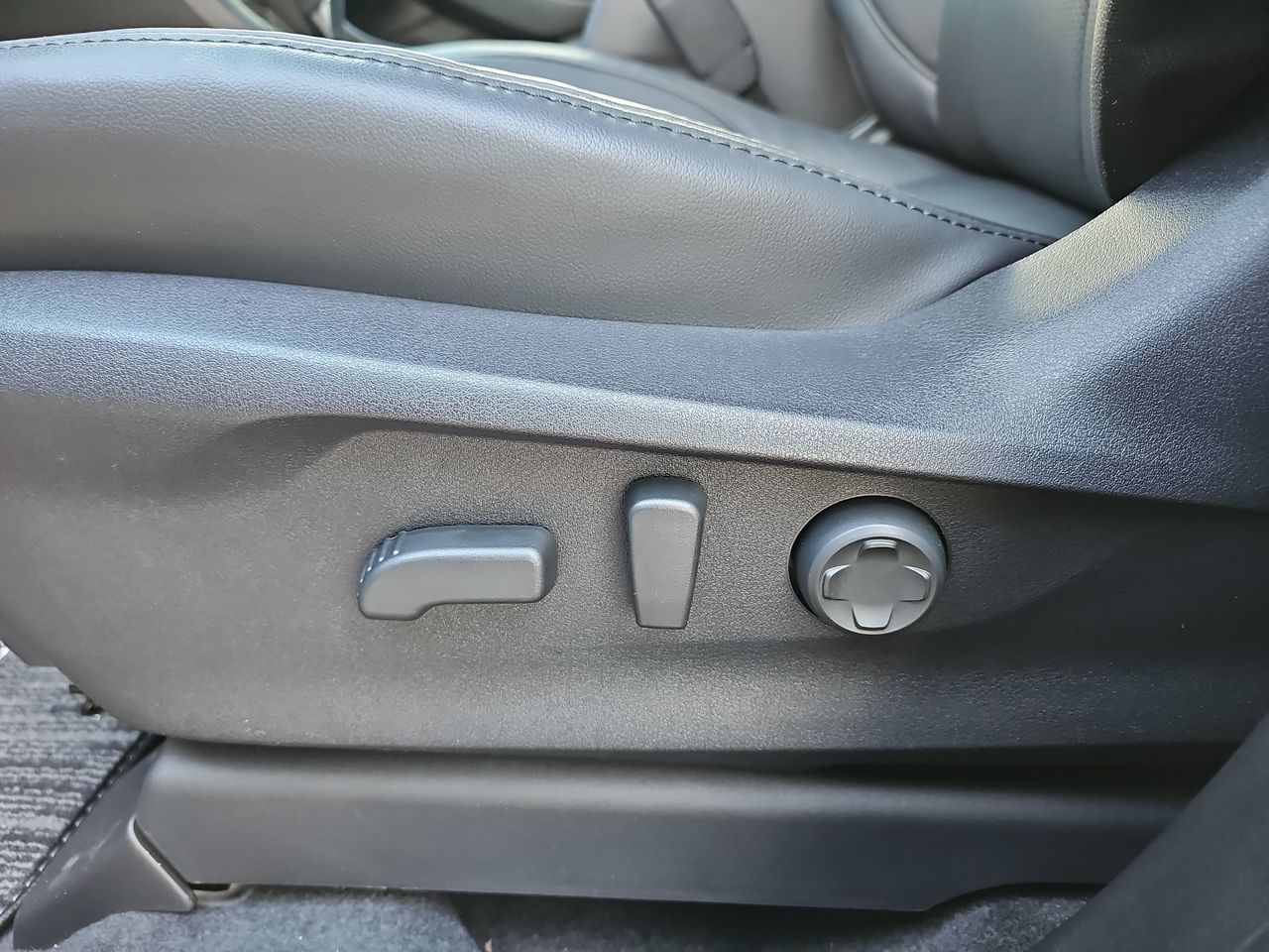 2026 Subaru Ascent Onyx Edition-Touring - Photo 31
