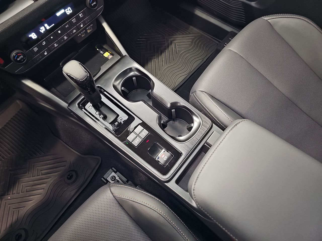 New 2026 Ice Silver Subaru Limited image 26