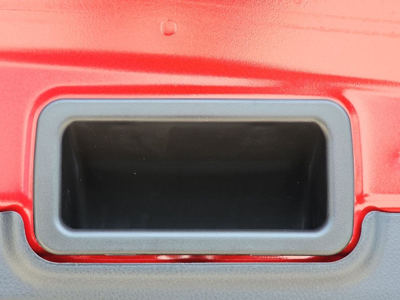 New 2026 Lithium Red Pearl Subaru Premium image 13