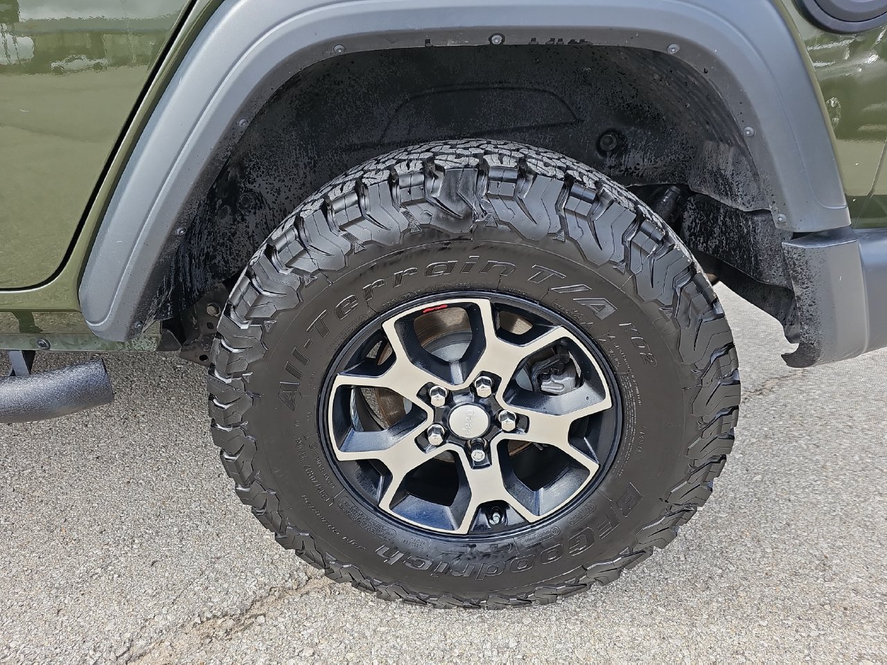 Used 2021 Sarge Green Clearcoat Jeep Unlimited Sport S image 36