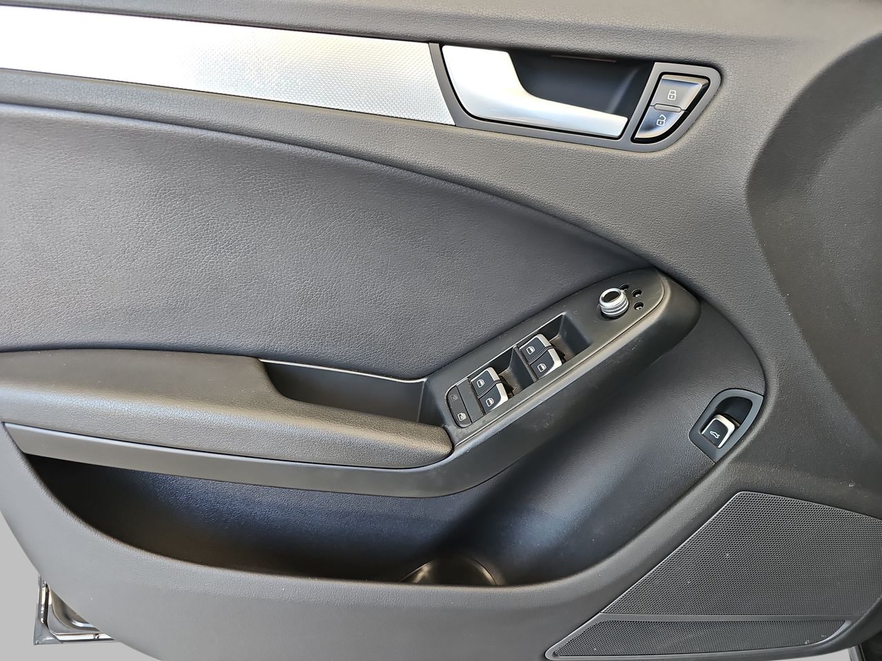 Used 2013 Brilliant Black Audi 2.0T Premium image 29