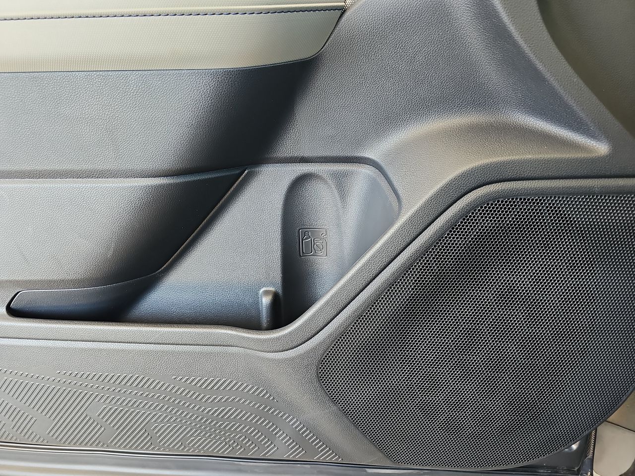 New 2026 Magnetite Gray Subaru Premium Hybrid image 29