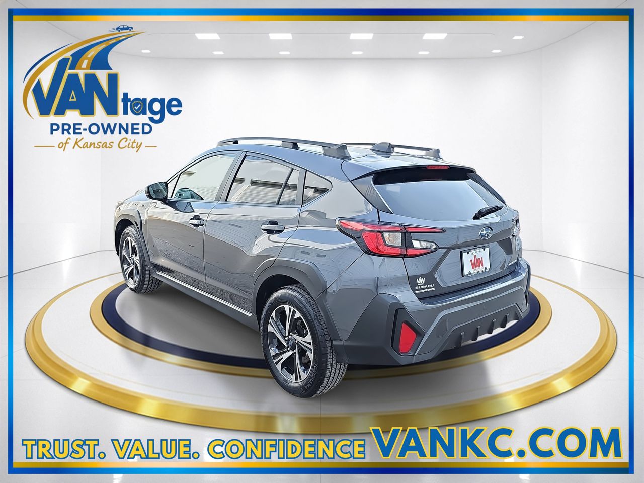 Certified Used 2024 Gray Metallic Subaru Premium image 9