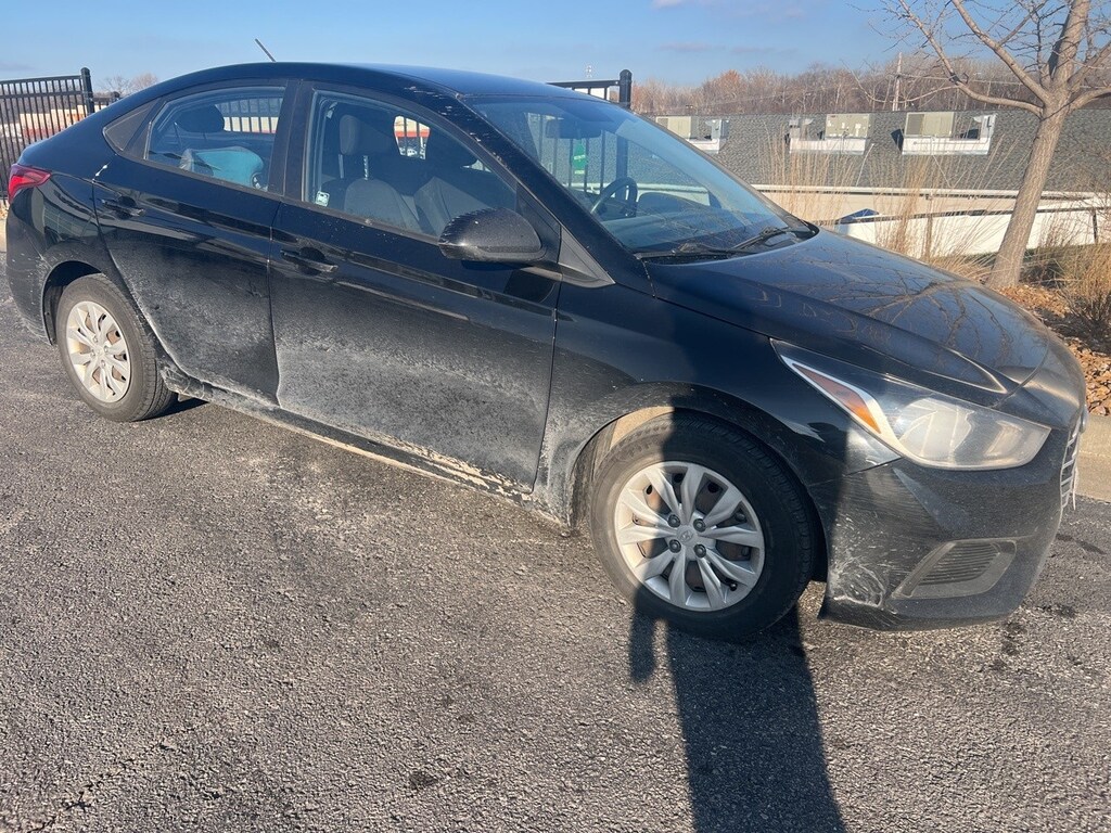 Used 2020 Hyundai Accent SE Sedan