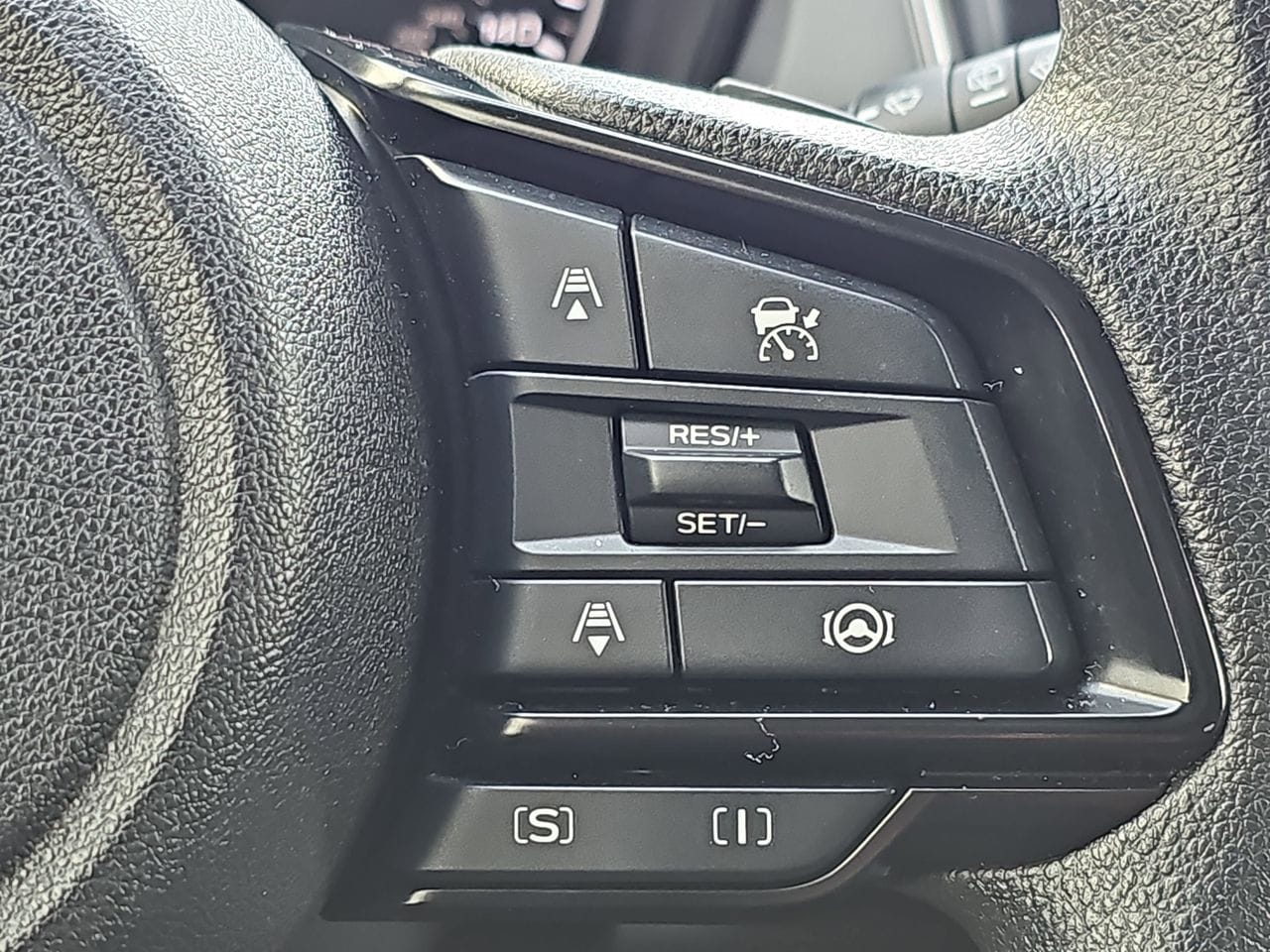 Certified Used 2024 Gray Metallic Subaru Premium image 23