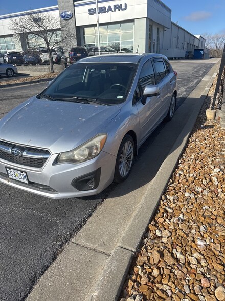 2012 Subaru Impreza 2.0i Premium Hatchback