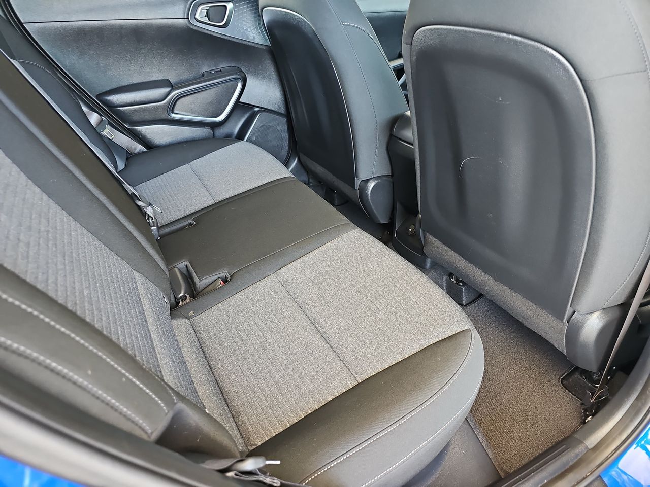 Used 2022 Neptune Blue Kia GT-Line image 14