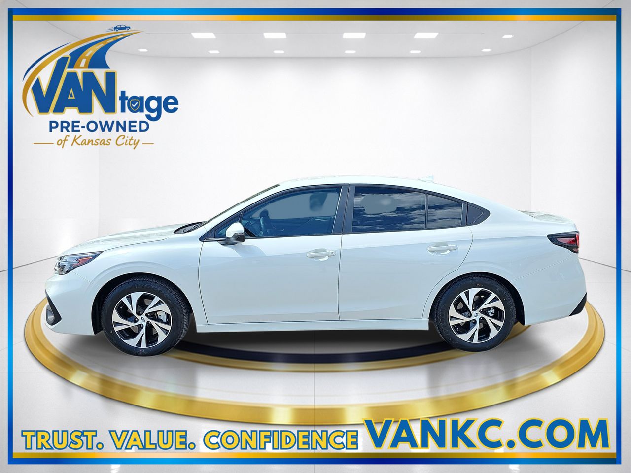 Certified Used 2025 Crystal White Pearl Subaru Premium image 10