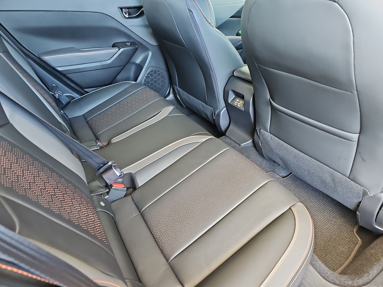 New 2026 Lithium Red Pearl Subaru Limited image 11