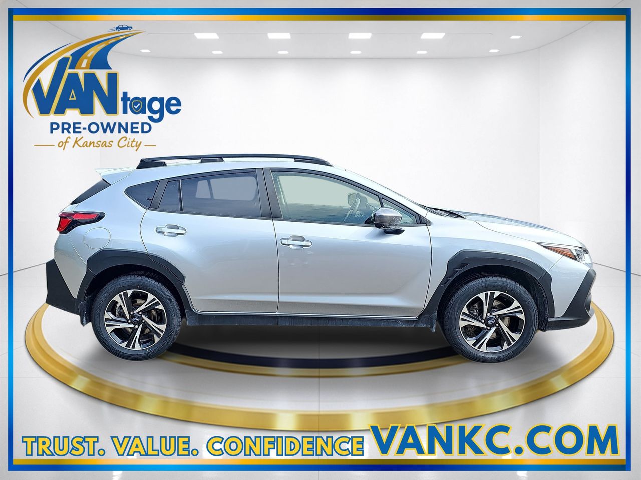 Certified Used 2024 Ice Silver Metallic Subaru Premium image 5