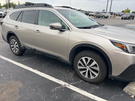 2020 Subaru Outback Premium SUV