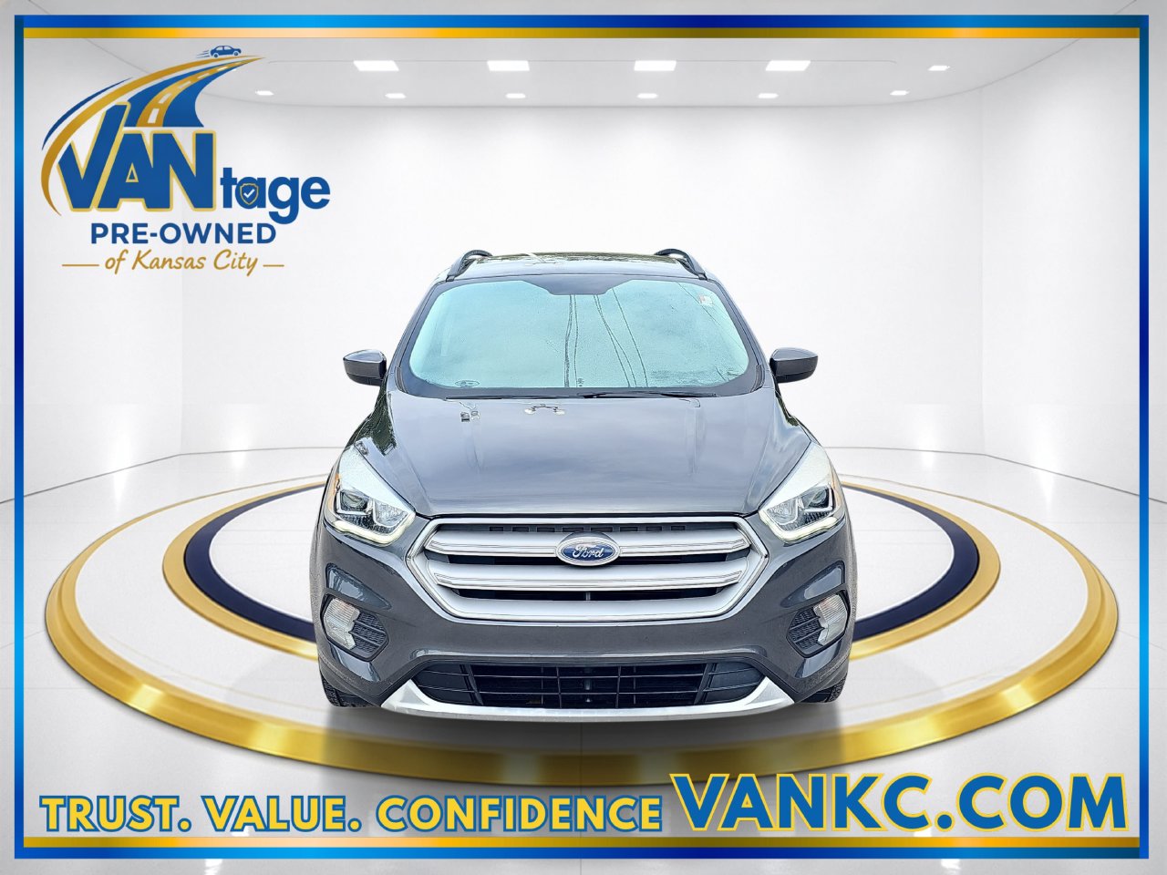 Used 2019 Ford Escape SEL with VIN 1FMCU9HD8KUC28512 for sale in Kansas City