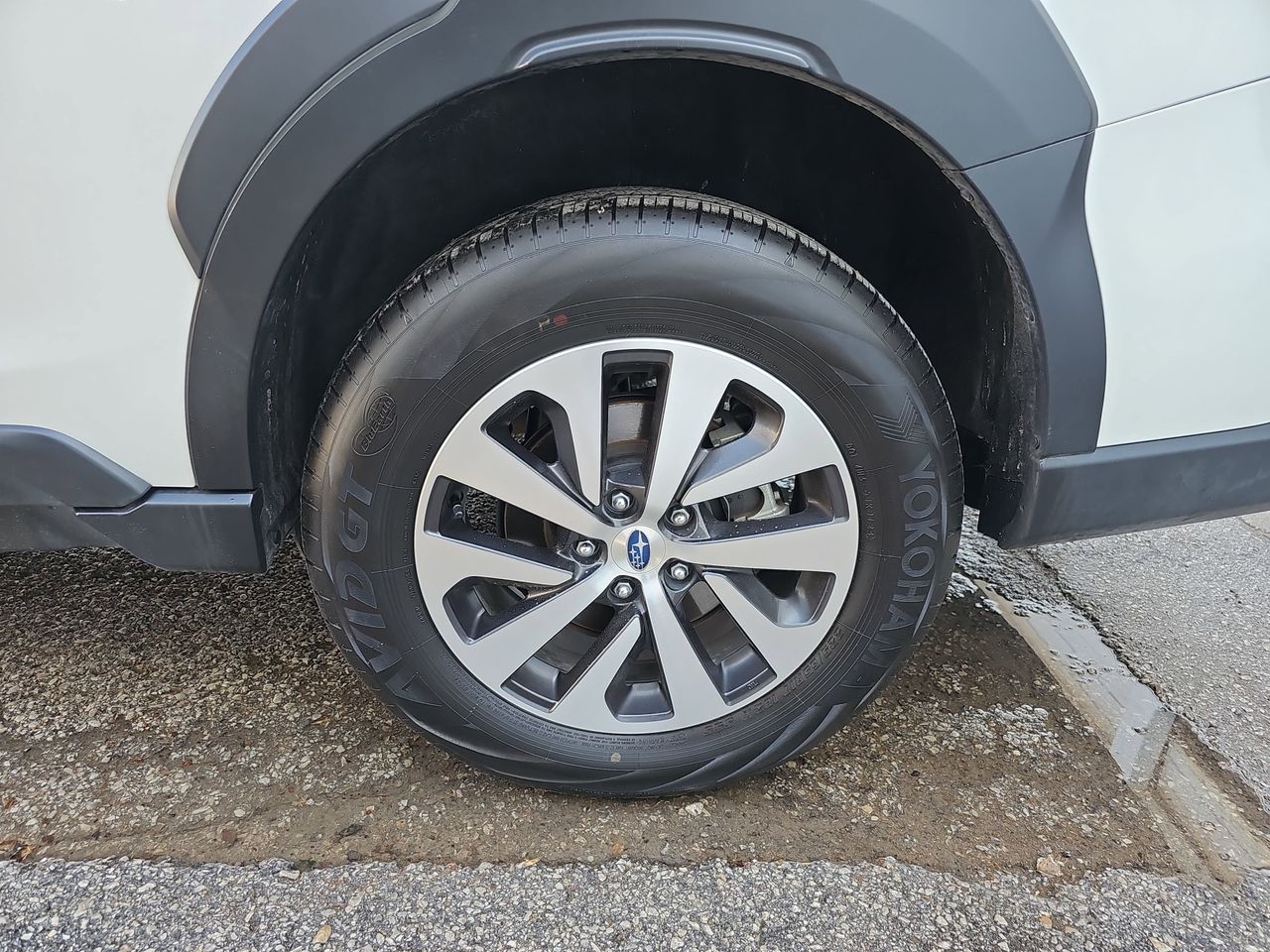 Certified Used 2025 Crystal White Pearl Subaru Premium image 38