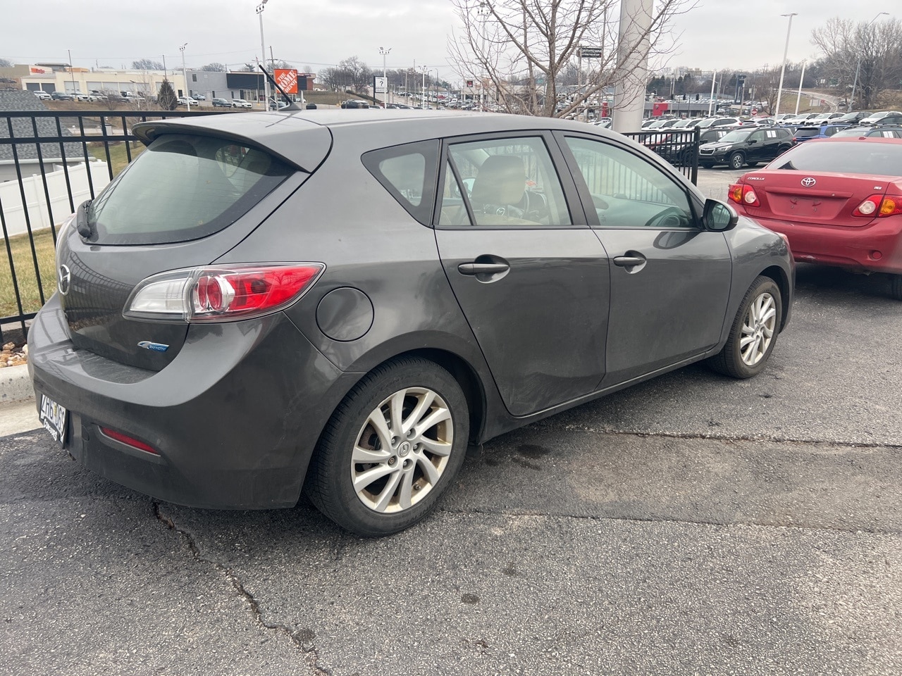 Used 2012 Mazda MAZDA3 i Touring with VIN JM1BL1L7XC1682477 for sale in Gladstone, MO