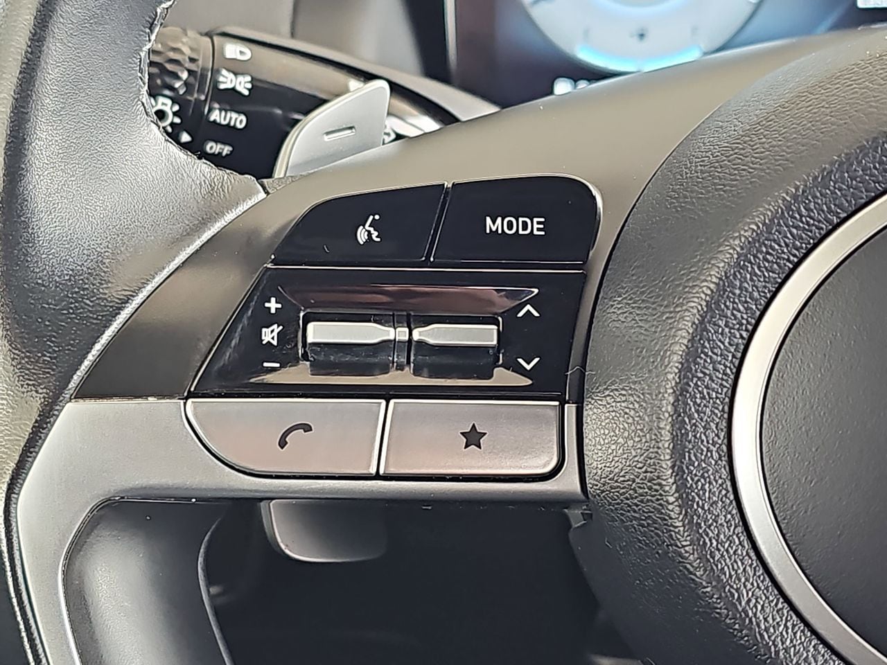 Used 2022 Blue Stone Hyundai Limited image 20