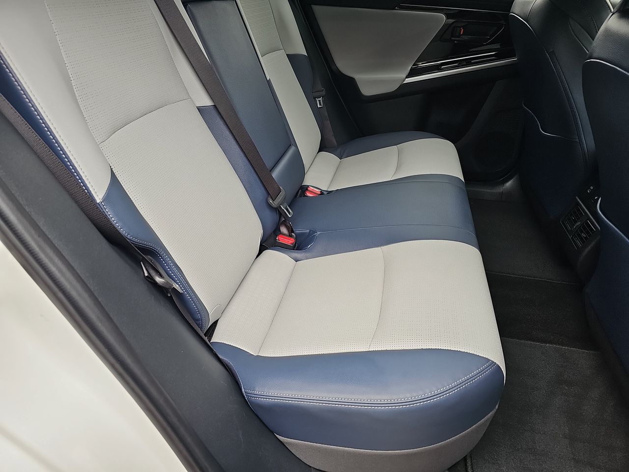 Certified Used 2023 Cosmic White Subaru Touring image 18