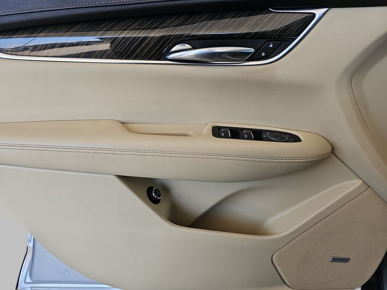 Used 2017 Radiant Silver Metallic Cadillac Base image 26