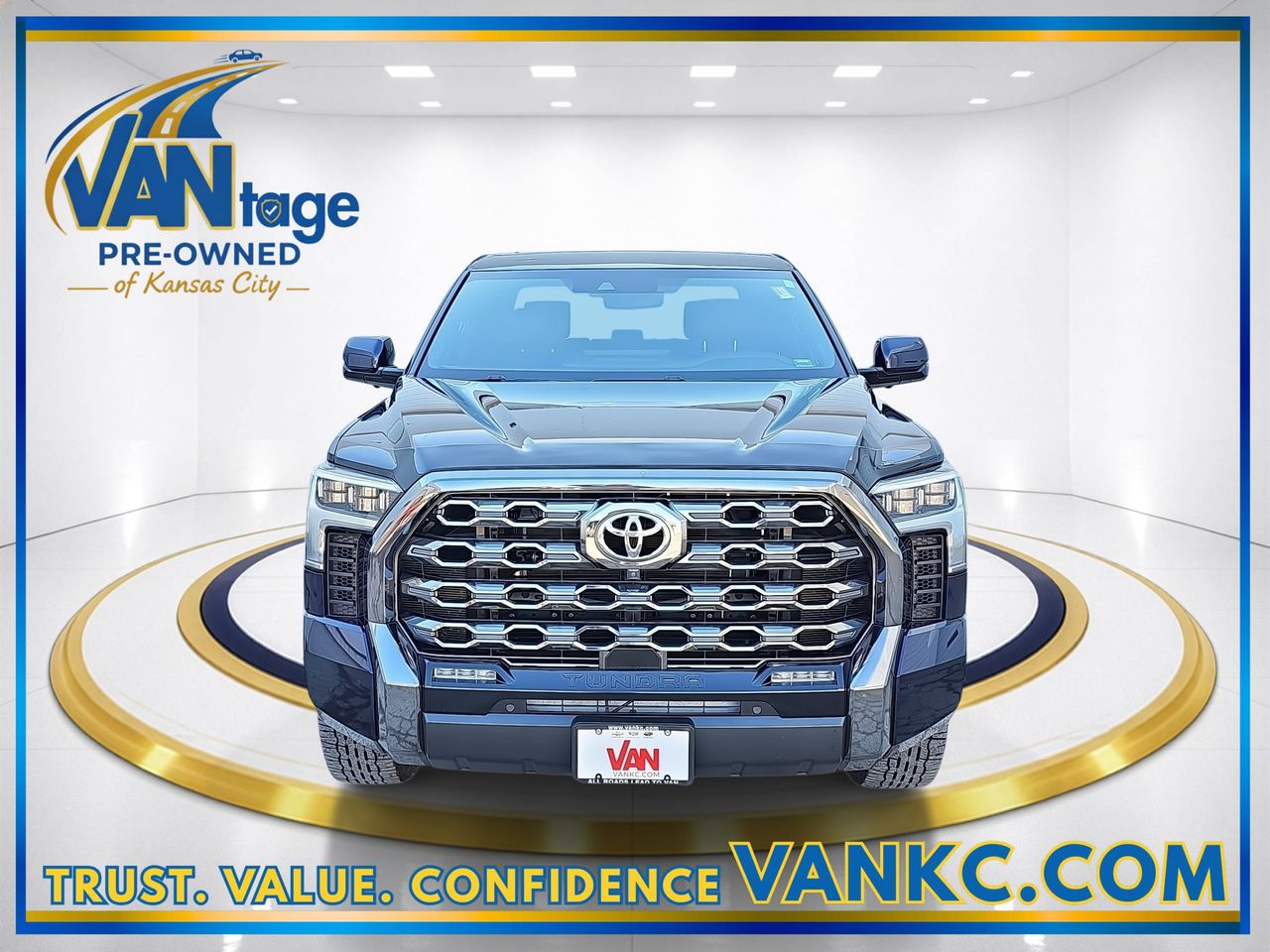 Used 2023 Toyota Tundra Platinum with VIN 5TFNA5DBXPX115489 for sale in Kansas City