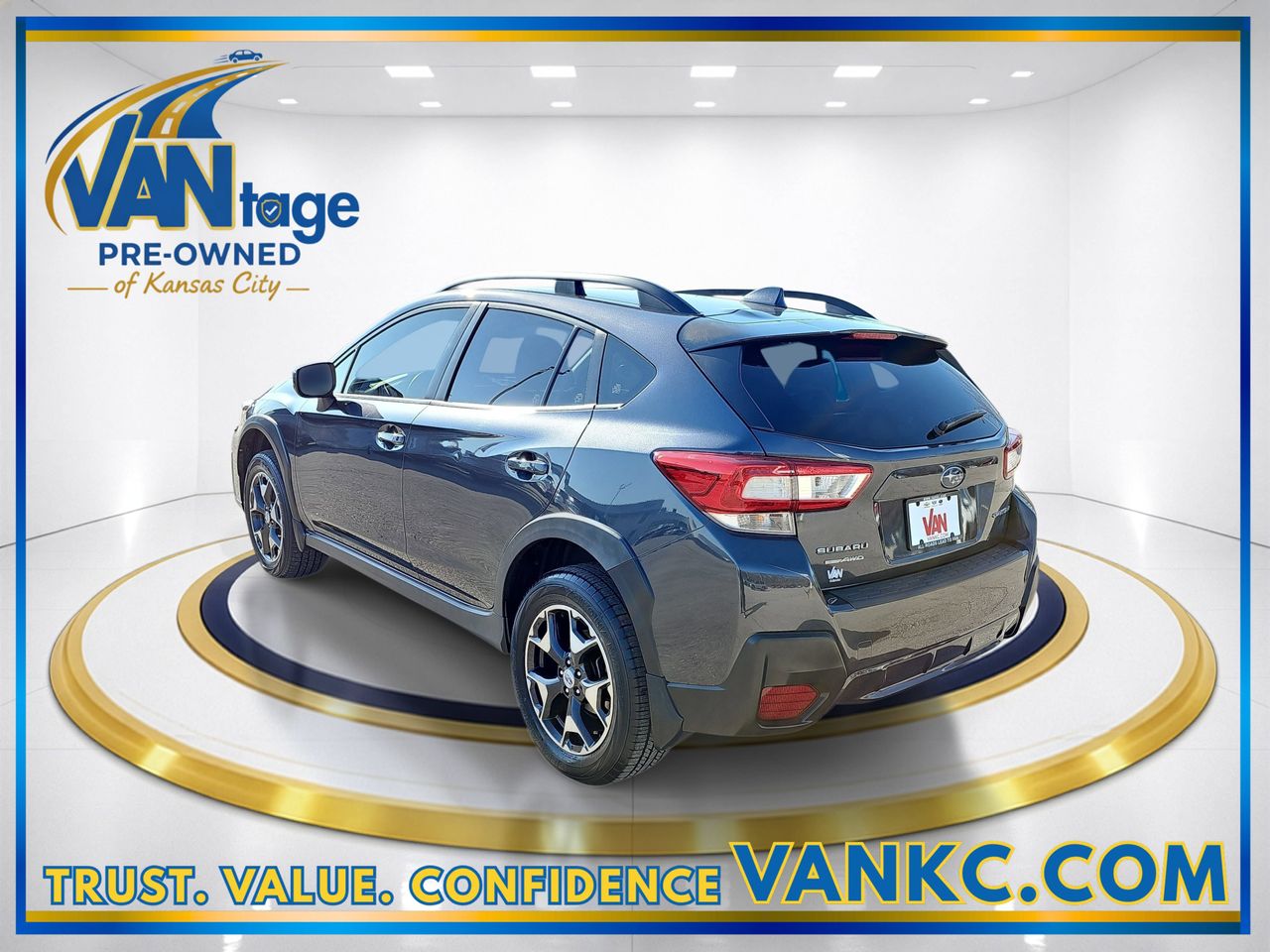 Used 2018 Dark Gray Metallic Subaru 2.0i Premium image 9
