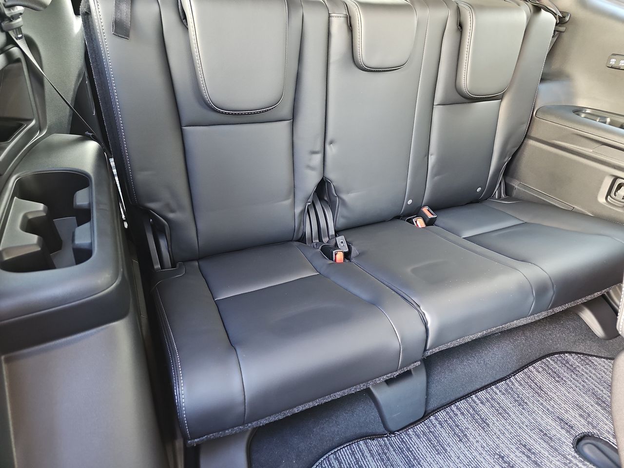 2026 Subaru Ascent Limited - Photo 12