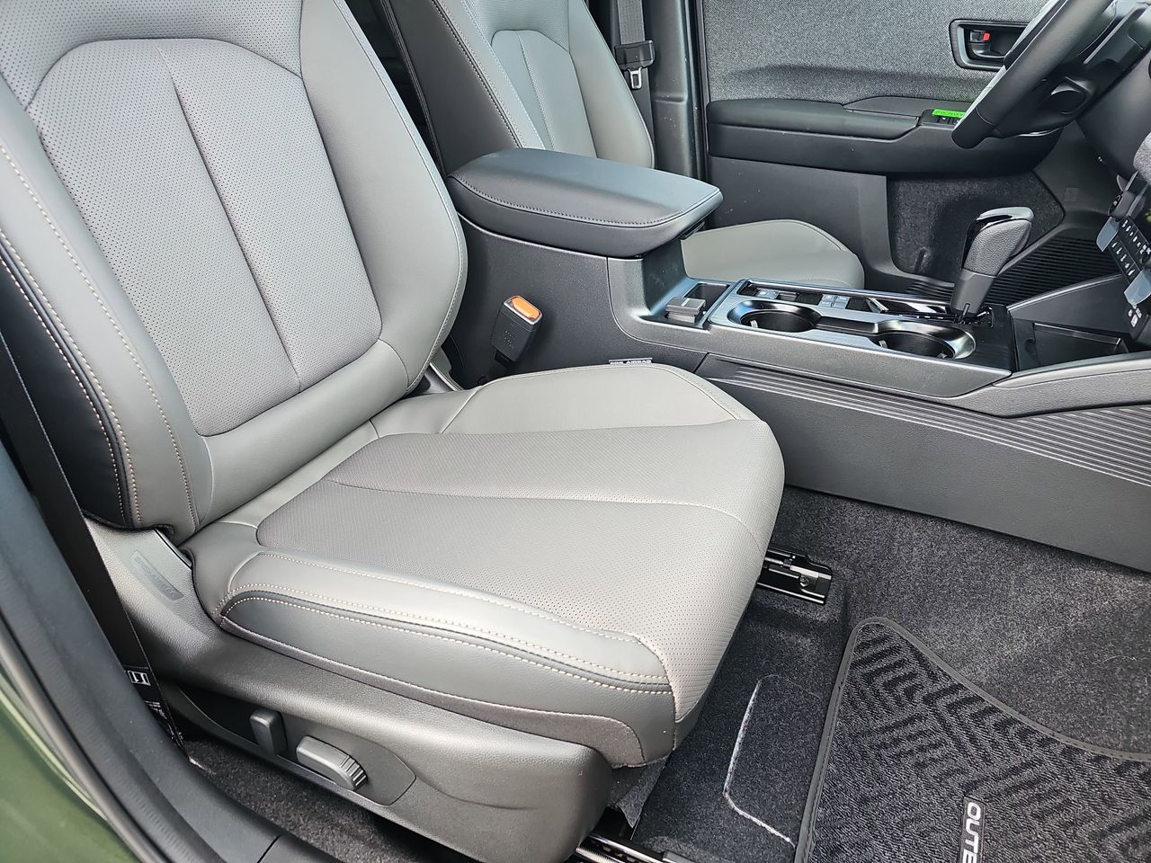 New 2026 Deep Emerald Green Pearl Subaru Limited image 10